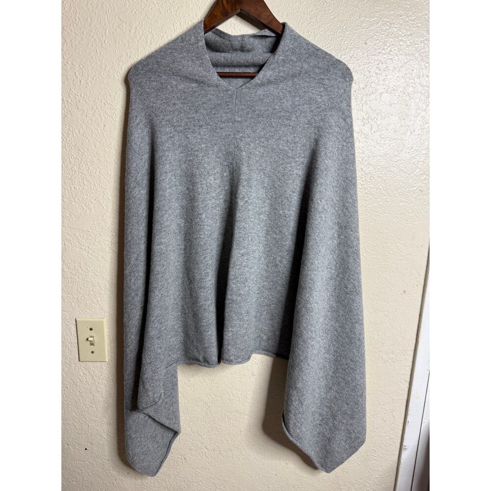 Quince Mongolian Cashmere Poncho Heather Gray One Size 100% Cashmere - Picture 2 of 10